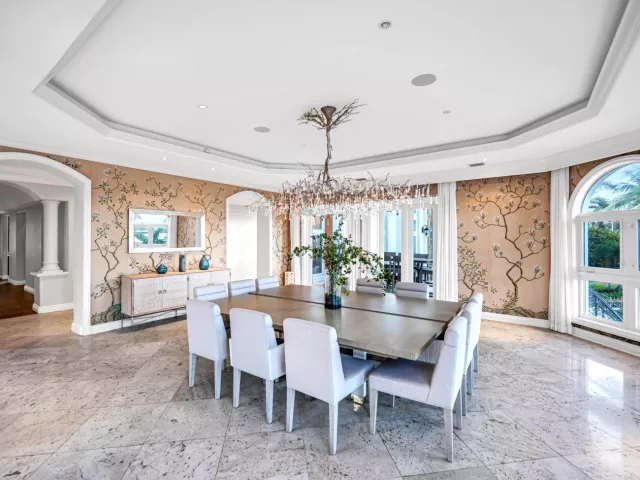 11-bedroom home for rent in Fort Lauderdale - 709 Idlewyld Drive - MondialRealty