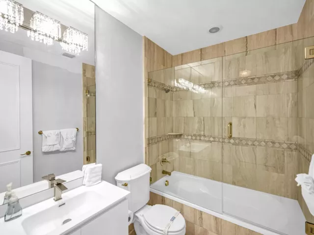 11-bedroom home for rent in Fort Lauderdale - 709 Idlewyld Drive - MondialRealty