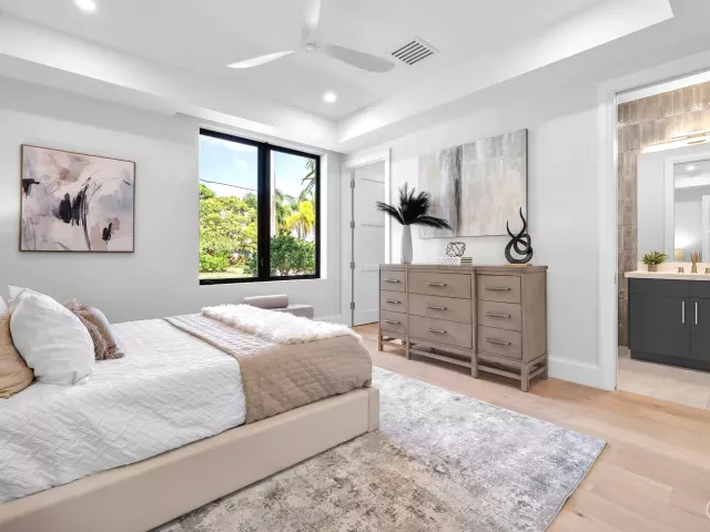 4-bedroom home for sale in Delray Beach - 731 SE 4th Avenue - MondialRealty