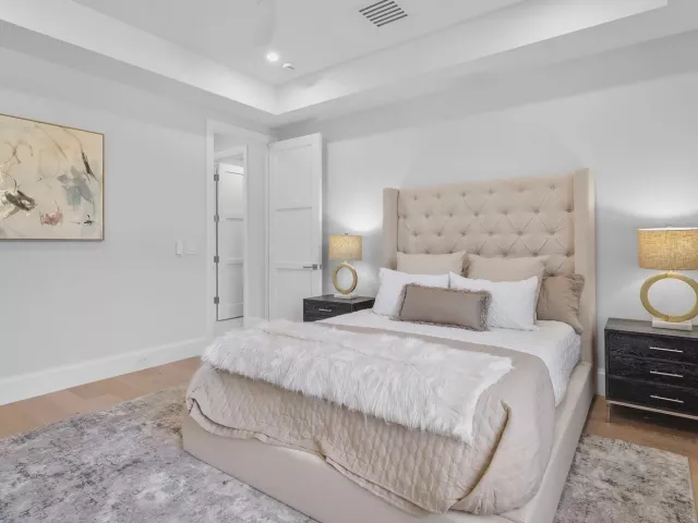 4-bedroom home for sale in Delray Beach - 731 SE 4th Avenue - MondialRealty