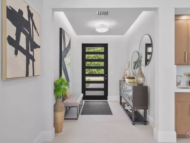 4-bedroom home for sale in Delray Beach - 731 SE 4th Avenue - MondialRealty