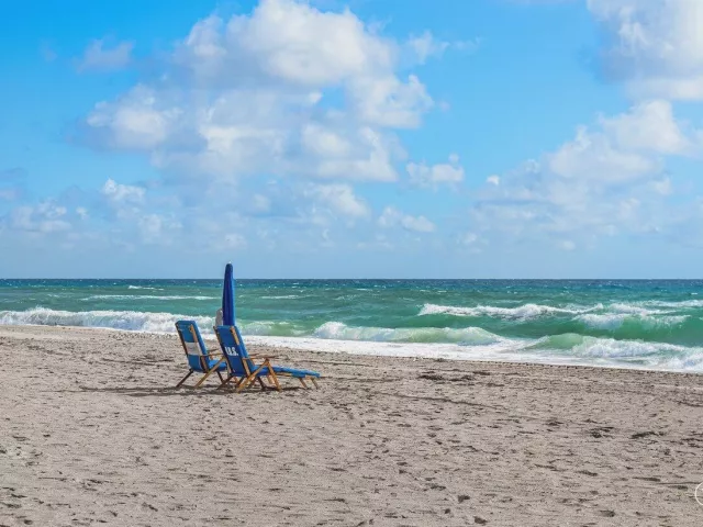 4-bedroom home for sale in Delray Beach - 731 SE 4th Avenue - MondialRealty