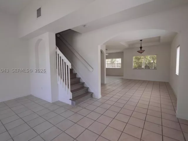 4-bedroom home for rent in Miami - 8836 SW 221 Terr N/A - MondialRealty