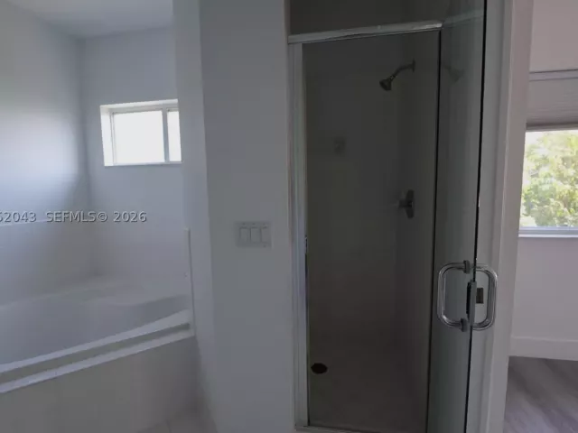 4-bedroom home for rent in Miami - 8836 SW 221 Terr N/A - MondialRealty