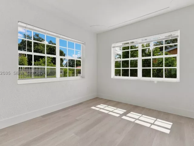 4-bedroom home for sale in Miami - 2002 NW 87th St - MondialRealty