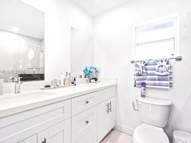 3-bedroom home for sale in West Palm Beach - 4317 Vicliff Rd - MondialRealty