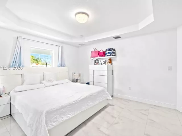 3-bedroom home for sale in West Palm Beach - 4317 Vicliff Rd - MondialRealty