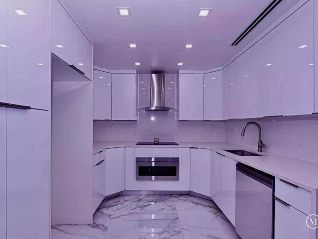 4-bedroom home for sale in West Palm Beach - 696 Arlington Drive - MondialRealty