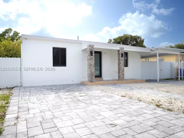 4-bedroom home for sale in Miami - 1600 NW 29th Ave - MondialRealty