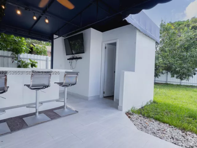 4-bedroom home for sale in Miami - 1600 NW 29th Ave - MondialRealty