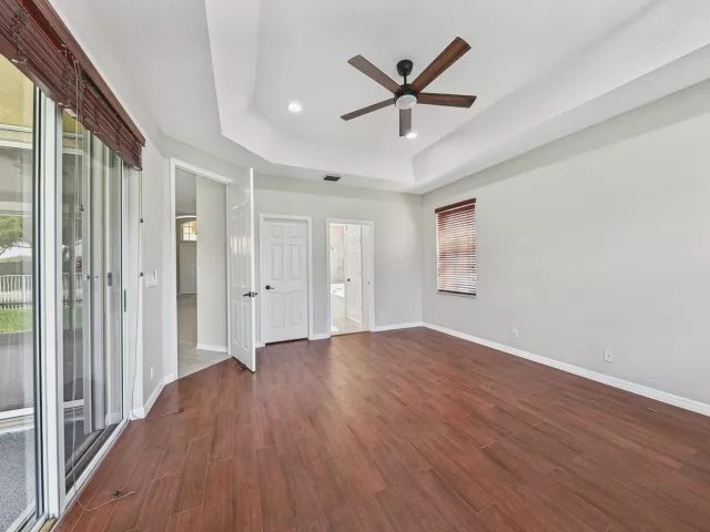 4-bedroom home for rent in Boca Raton - 12325 Cascades Pointe Drive - MondialRealty