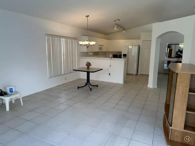 3-bedroom home for sale in Pembroke Pines - 16323 SW 6th Street - MondialRealty