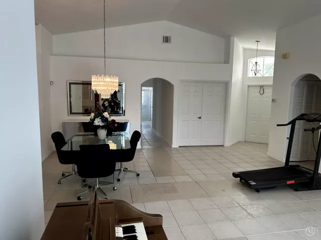 3-bedroom home for sale in Pembroke Pines - 16323 SW 6th Street - MondialRealty