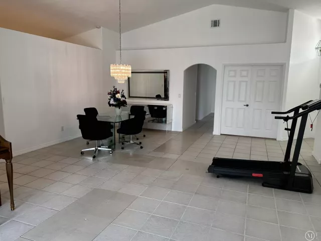 3-bedroom home for sale in Pembroke Pines - 16323 SW 6th Street - MondialRealty