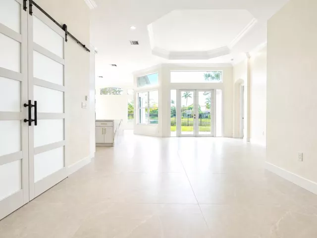 4-bedroom home for sale in Boca Raton - 19428 Estuary Drive - MondialRealty