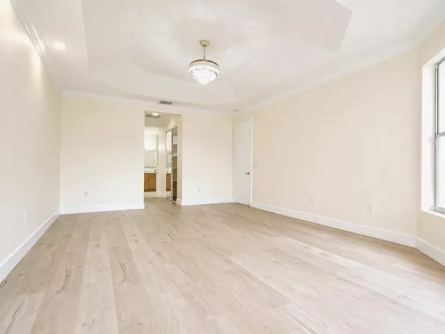 4-bedroom home for sale in Boca Raton - 19428 Estuary Drive - MondialRealty