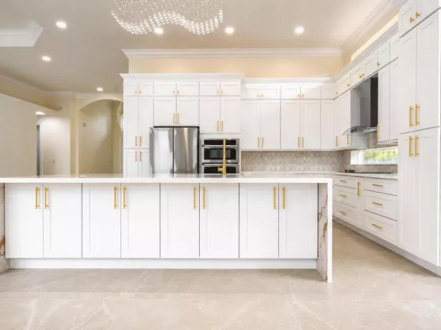 4-bedroom home for sale in Boca Raton - 19428 Estuary Drive - MondialRealty