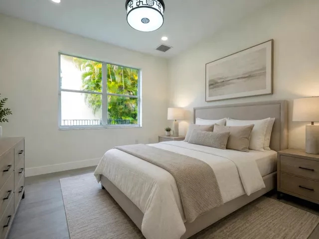 4-bedroom home for sale in Boca Raton - 19428 Estuary Drive - MondialRealty