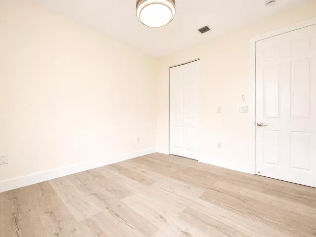4-bedroom home for sale in Boca Raton - 19428 Estuary Drive - MondialRealty