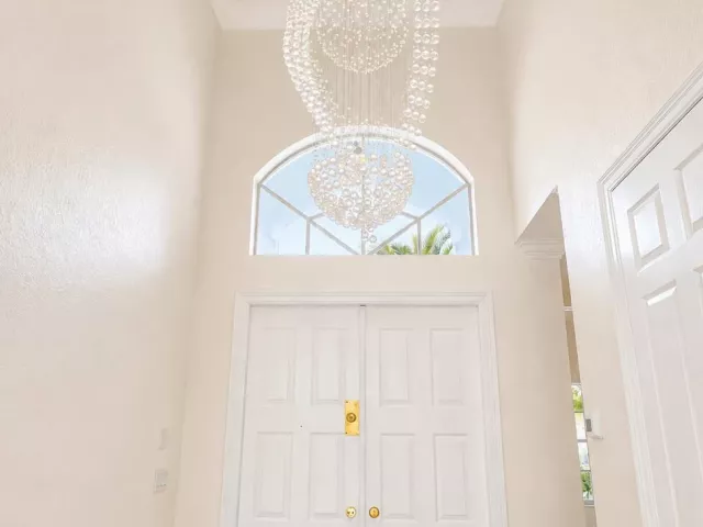4-bedroom home for sale in Boca Raton - 19428 Estuary Drive - MondialRealty