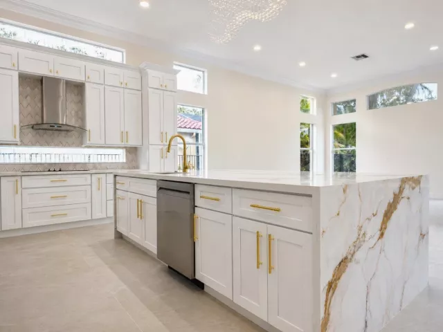 4-bedroom home for sale in Boca Raton - 19428 Estuary Drive - MondialRealty