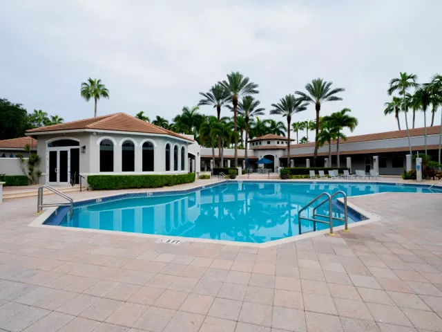 4-bedroom home for sale in Boca Raton - 19428 Estuary Drive - MondialRealty