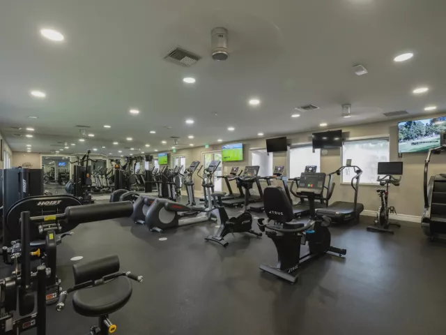 4-bedroom home for sale in Boca Raton - 19428 Estuary Drive - MondialRealty