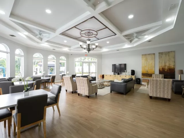 4-bedroom home for sale in Boca Raton - 19428 Estuary Drive - MondialRealty