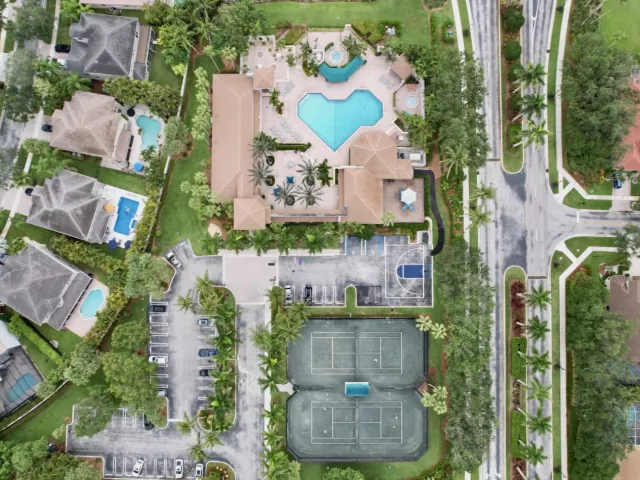 4-bedroom home for sale in Boca Raton - 19428 Estuary Drive - MondialRealty