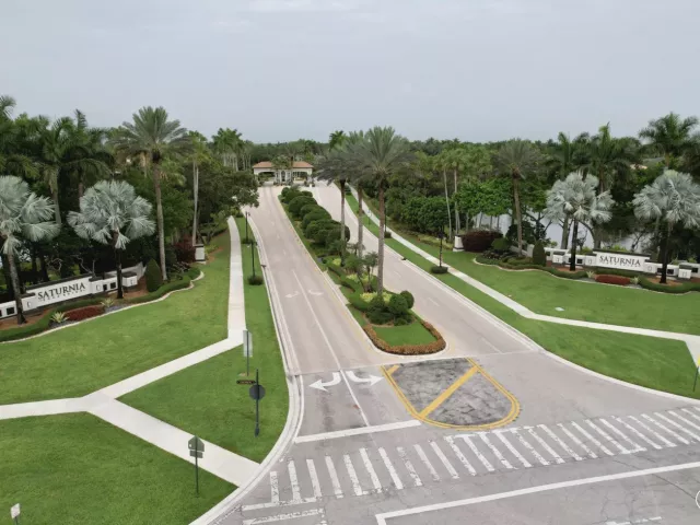 4-bedroom home for sale in Boca Raton - 19428 Estuary Drive - MondialRealty