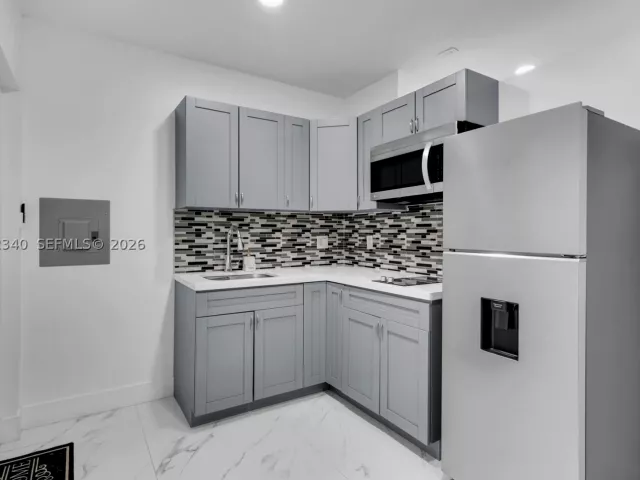 4-bedroom home for rent in Homestead - 26222 SW 133rd Ct - MondialRealty