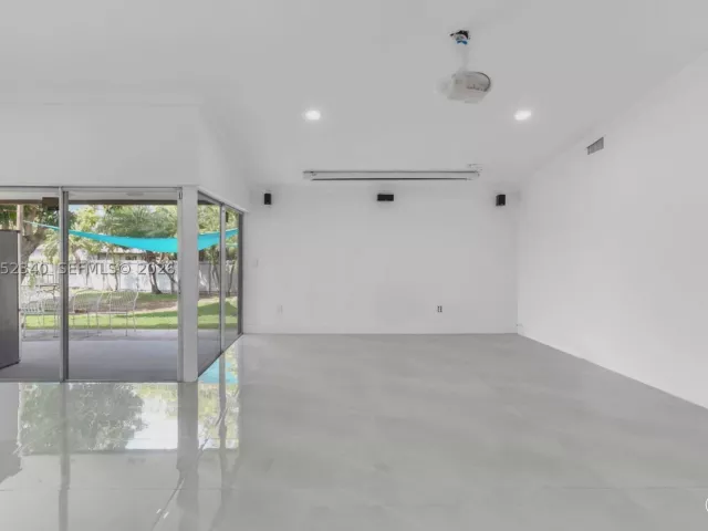 4-bedroom home for rent in Homestead - 26222 SW 133rd Ct - MondialRealty