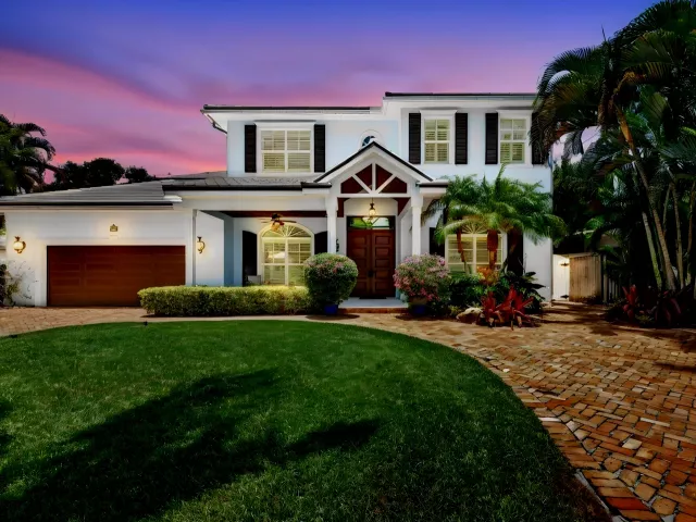 4-bedroom home for sale in Fort Lauderdale - 1329 SE 13th Terrace - MondialRealty