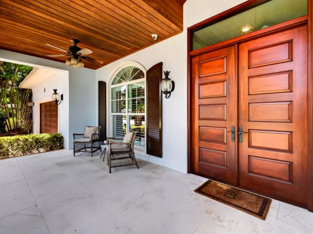 4-bedroom home for sale in Fort Lauderdale - 1329 SE 13th Terrace - MondialRealty