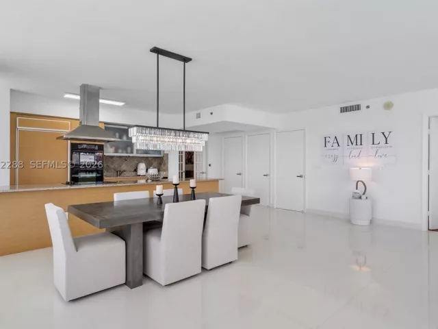 3-bedroom condo for rent in Hallandale Beach - 1830 S Ocean Dr 1101 - MondialRealty