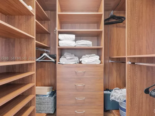 3-bedroom condo for rent in Hallandale Beach - 1830 S Ocean Dr 1101 - MondialRealty