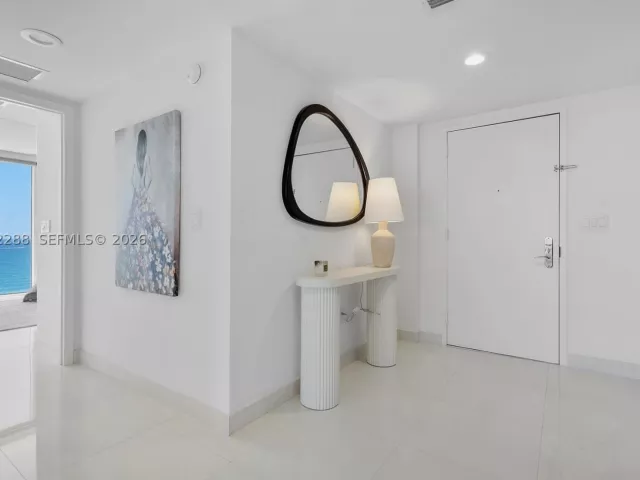 3-bedroom condo for rent in Hallandale Beach - 1830 S Ocean Dr 1101 - MondialRealty