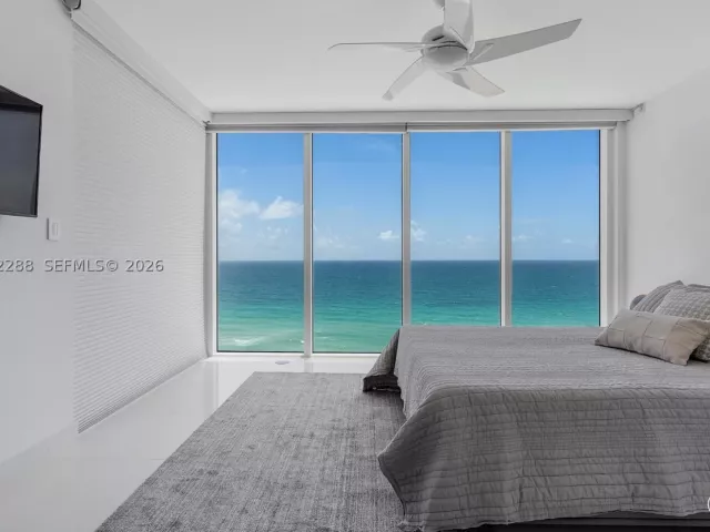 3-bedroom condo for rent in Hallandale Beach - 1830 S Ocean Dr 1101 - MondialRealty