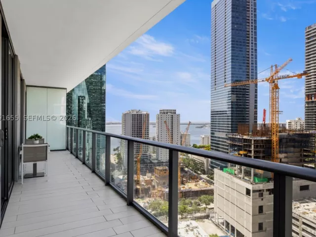 3-bedroom condo for sale in Miami - 1300 S Miami Ave 2206 - MondialRealty