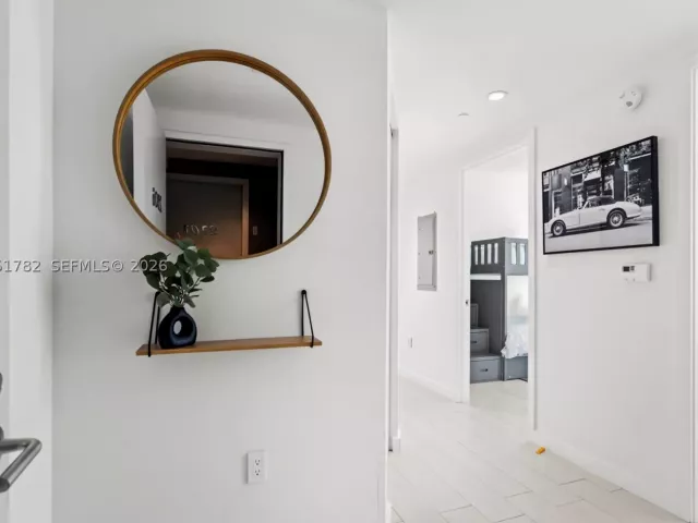 3-bedroom condo for rent in Miami - 1300 S Miami Ave 2206 - MondialRealty