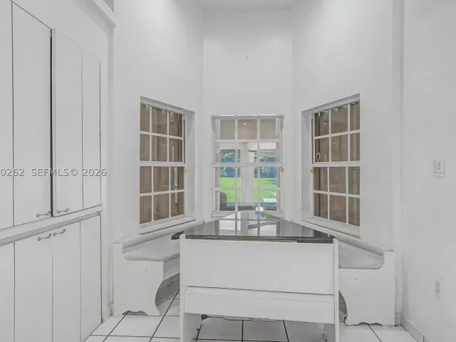 5-bedroom home for sale in Miami - 7030 SW 72nd Street - MondialRealty