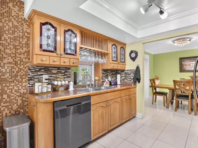 3-bedroom home for sale in Boca Raton - 22305 SW 57th Avenue - MondialRealty