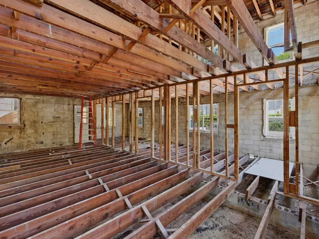 3-bedroom home for sale in Miami - 927 4th Street - MondialRealty