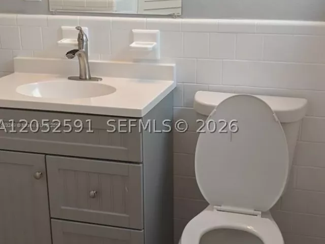 3-bedroom home for sale in Hollywood - 6461 Evans St - MondialRealty