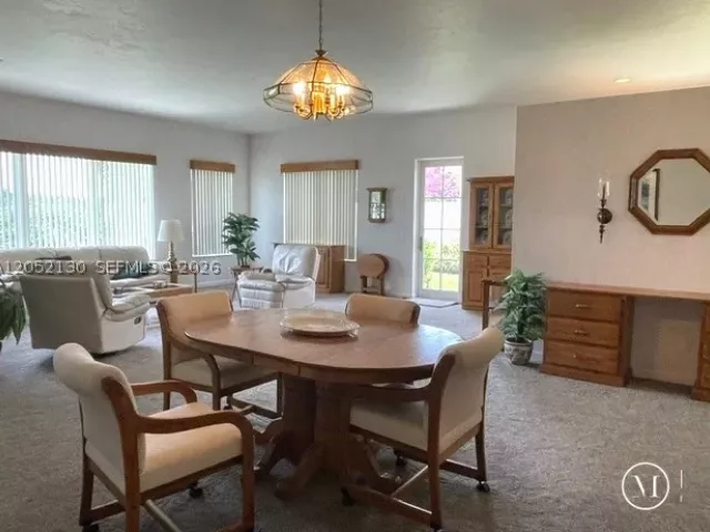 3-bedroom home for sale in West Palm Beach - 1020 Bear Island Dr - MondialRealty