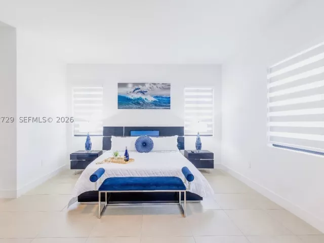 4-bedroom home for sale in Miami - 13218 SW 230th st - MondialRealty
