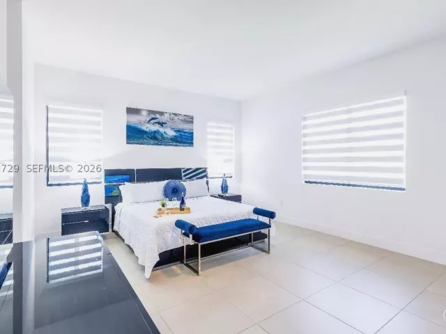 4-bedroom home for sale in Miami - 13218 SW 230th st - MondialRealty