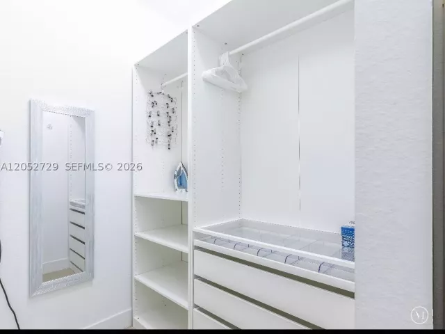 4-bedroom home for sale in Miami - 13218 SW 230th st - MondialRealty