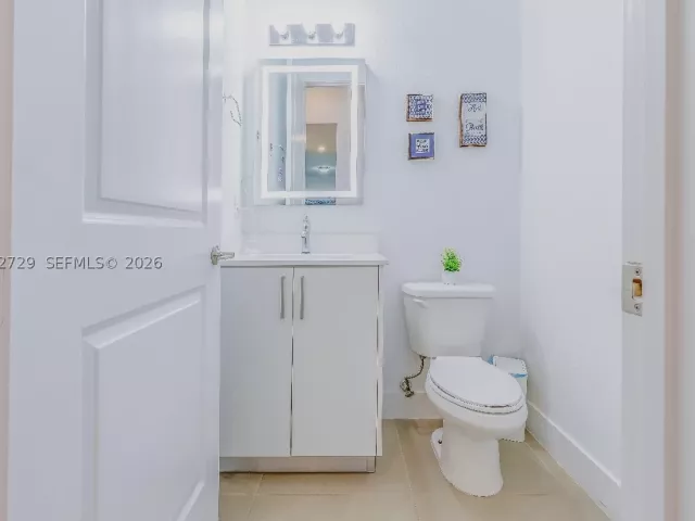 4-bedroom home for sale in Miami - 13218 SW 230th st - MondialRealty