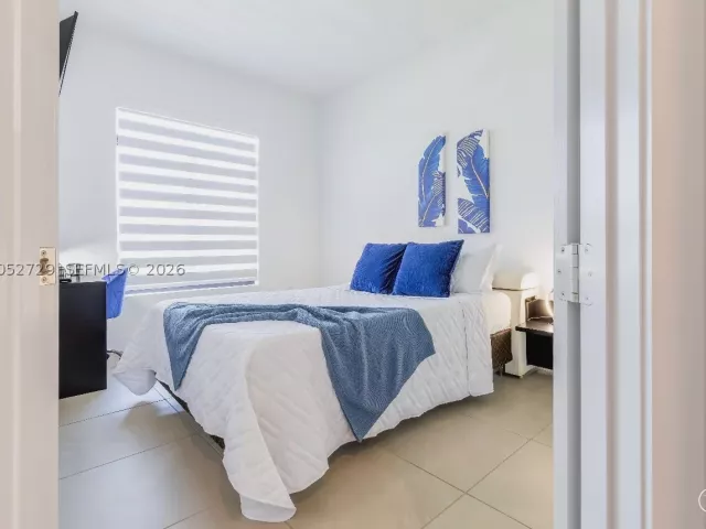 4-bedroom home for sale in Miami - 13218 SW 230th st - MondialRealty